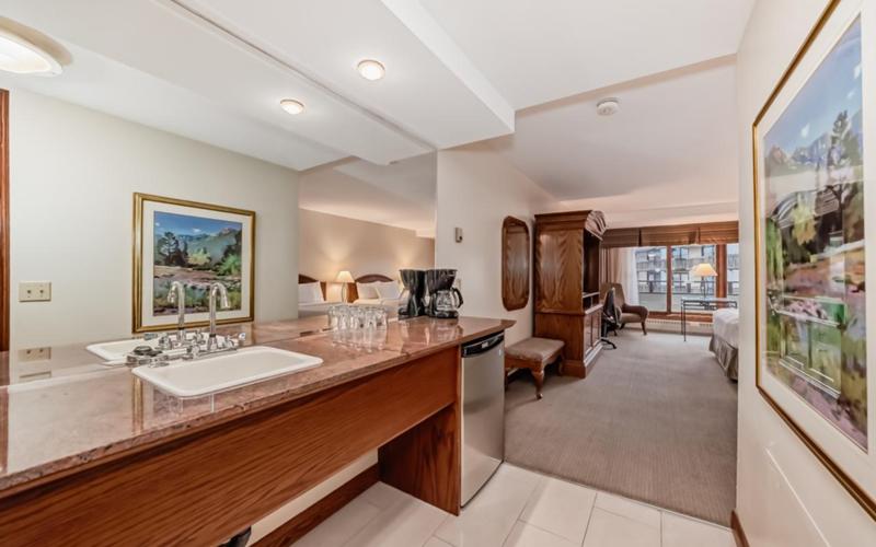extra room photo