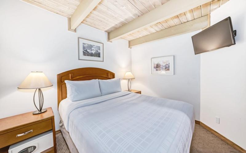 extra room photo